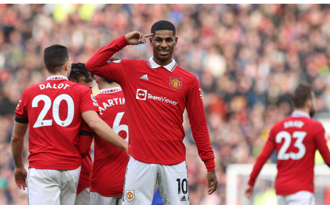 队心存感激 队心存感激